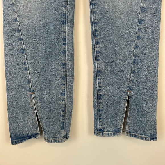 Good American Good Boy Twisted  Slit Ankle Jeans. High Rise. Button fly. Size 15 - Picture 7 of 16